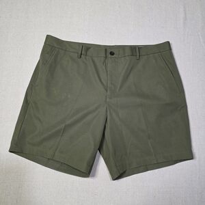 7 For All Mankind Mens 8 Inch Shorts Size 38 Green Khaki
